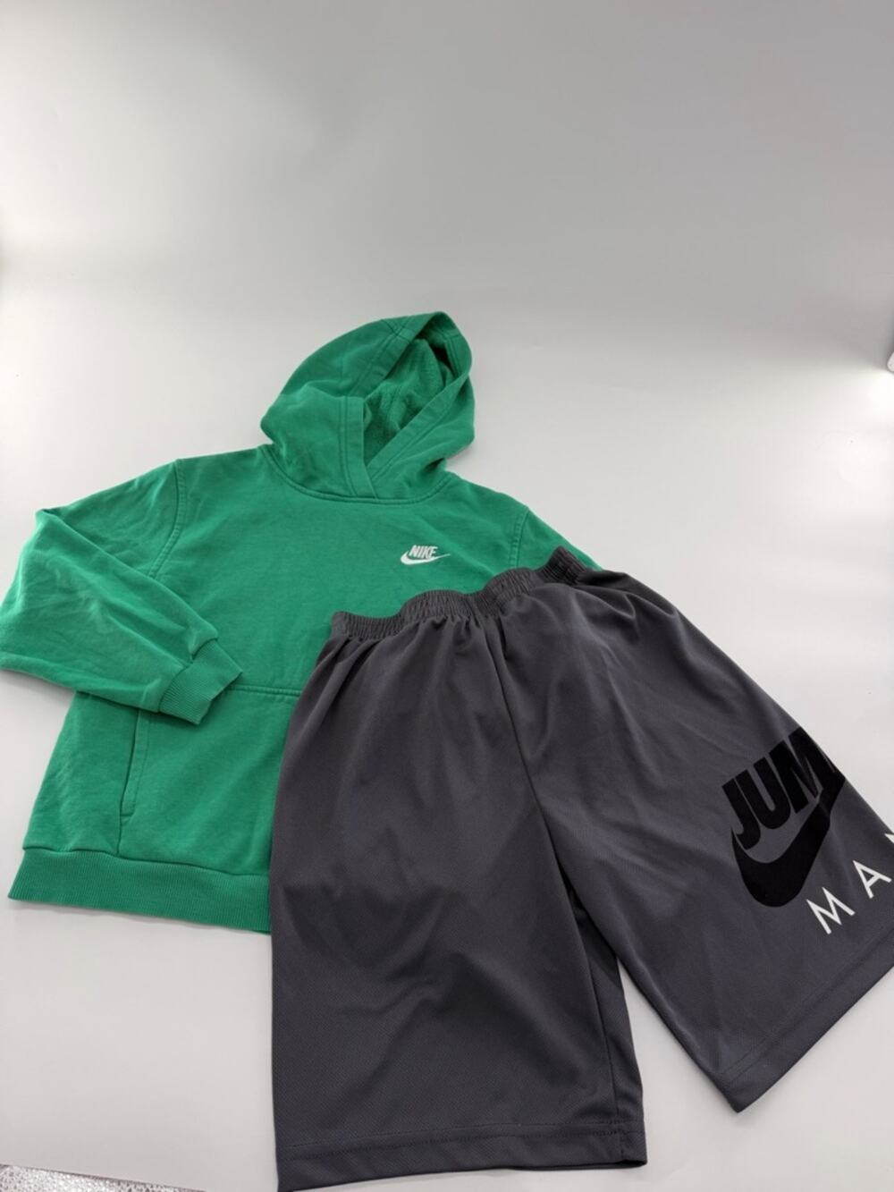 Nike Jordan Bundle Shorts and Hoodie Outfit Sweatshirt Green Grey Boys 10/12